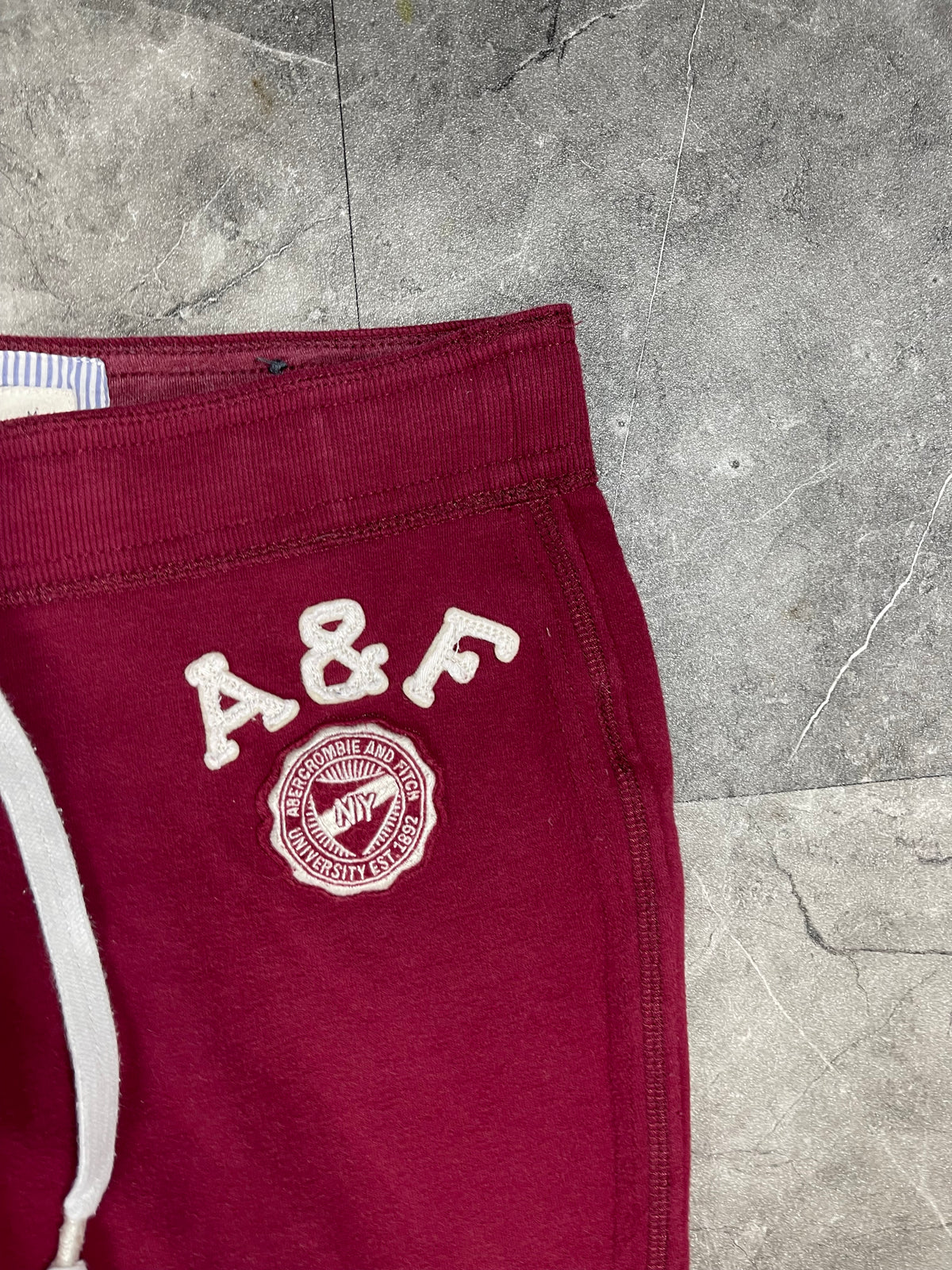 Abercrombie & Fitch Low Waist Jogger Size M