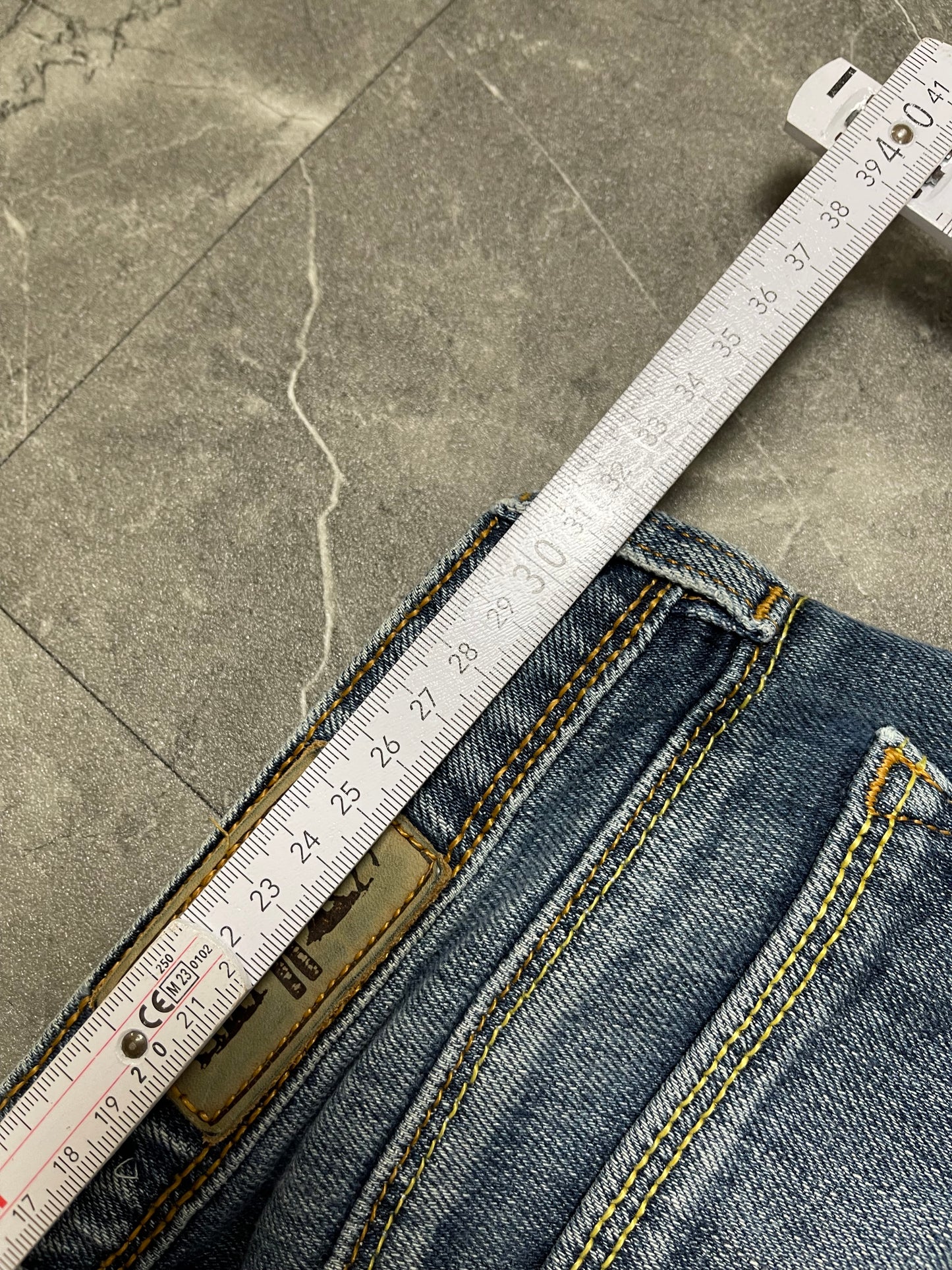 Rare Levi’s 572 Bootcut Jeans S Women