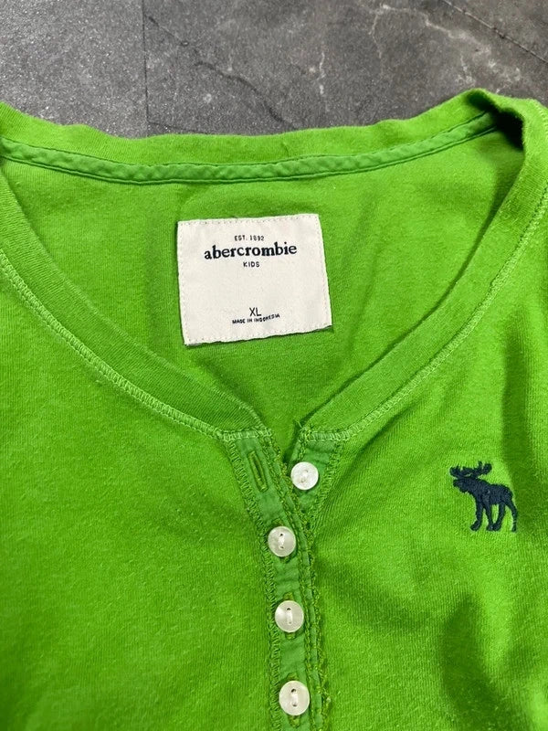 Abercrombie and Fitch Henley Size XS (Kiids XL)