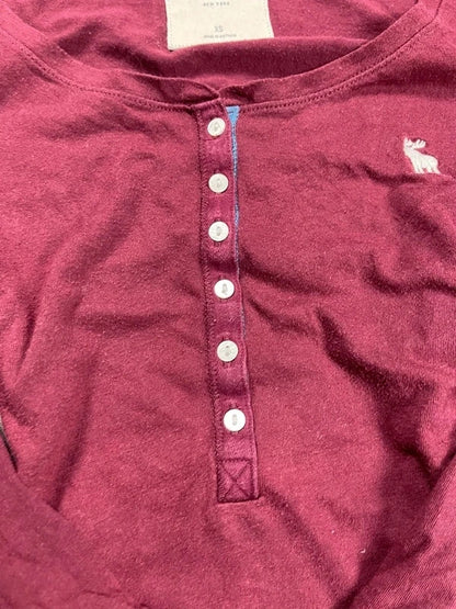 Abercrombie and Fitch Henley XS