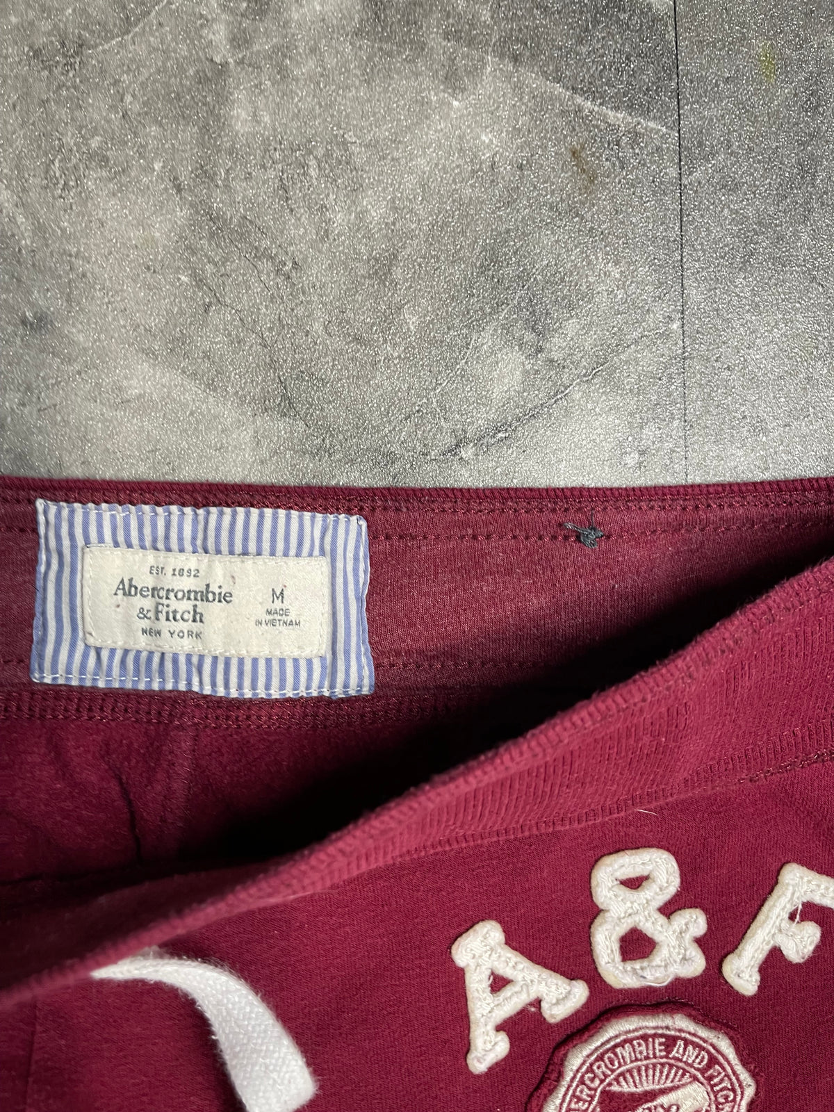 Abercrombie & Fitch Low Waist Jogger Size M