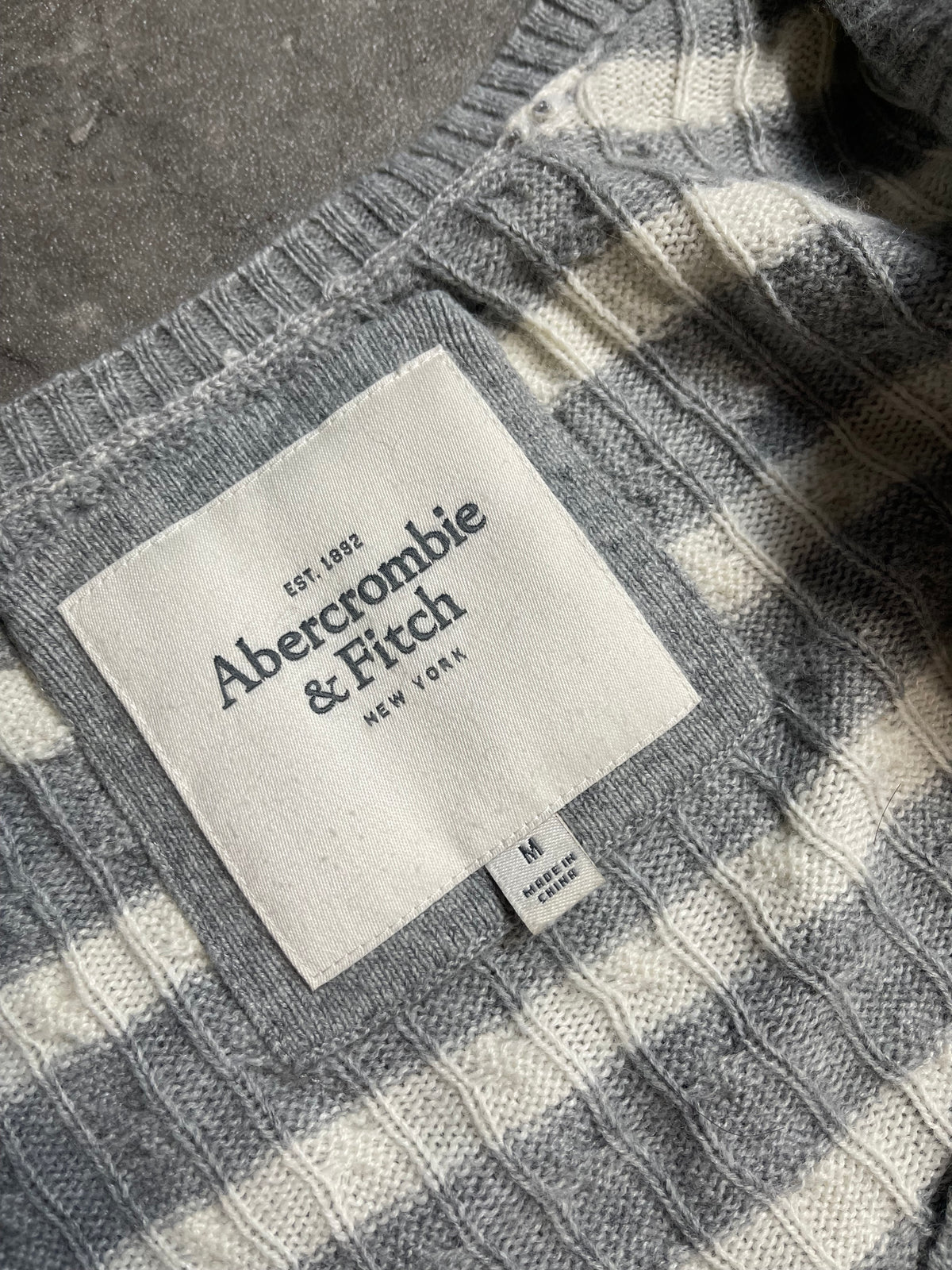 Abercrombie & Fitch Top M