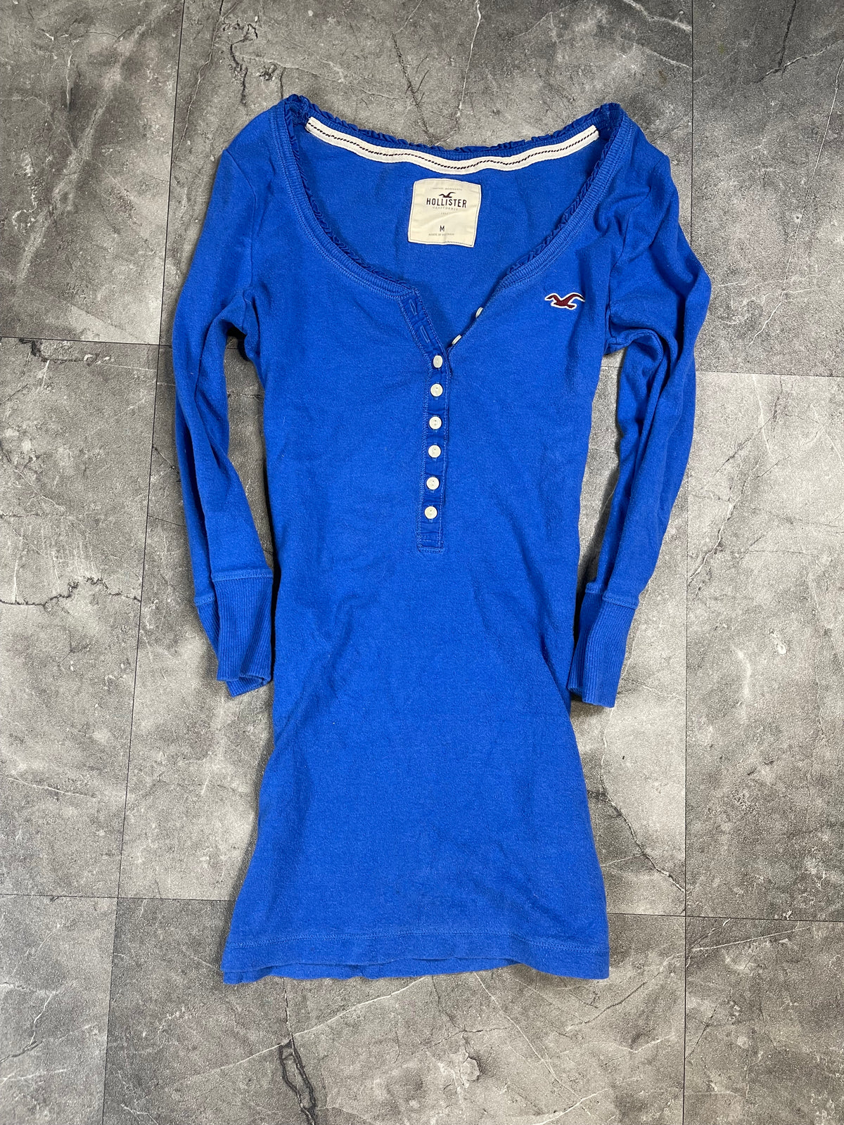 Hollister Henley M