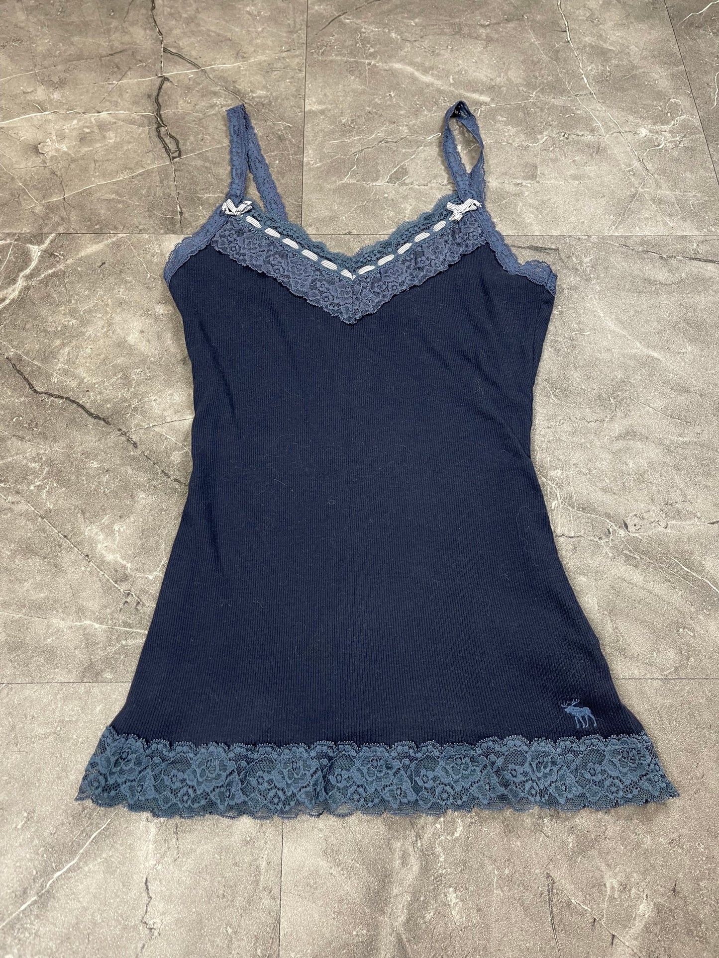Rare Abercrombie & Fitch Top Size M