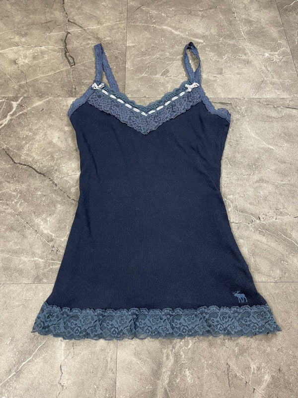 Rare Abercrombie & Fitch Top Size M