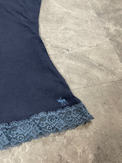 Rare Abercrombie & Fitch Top Size M