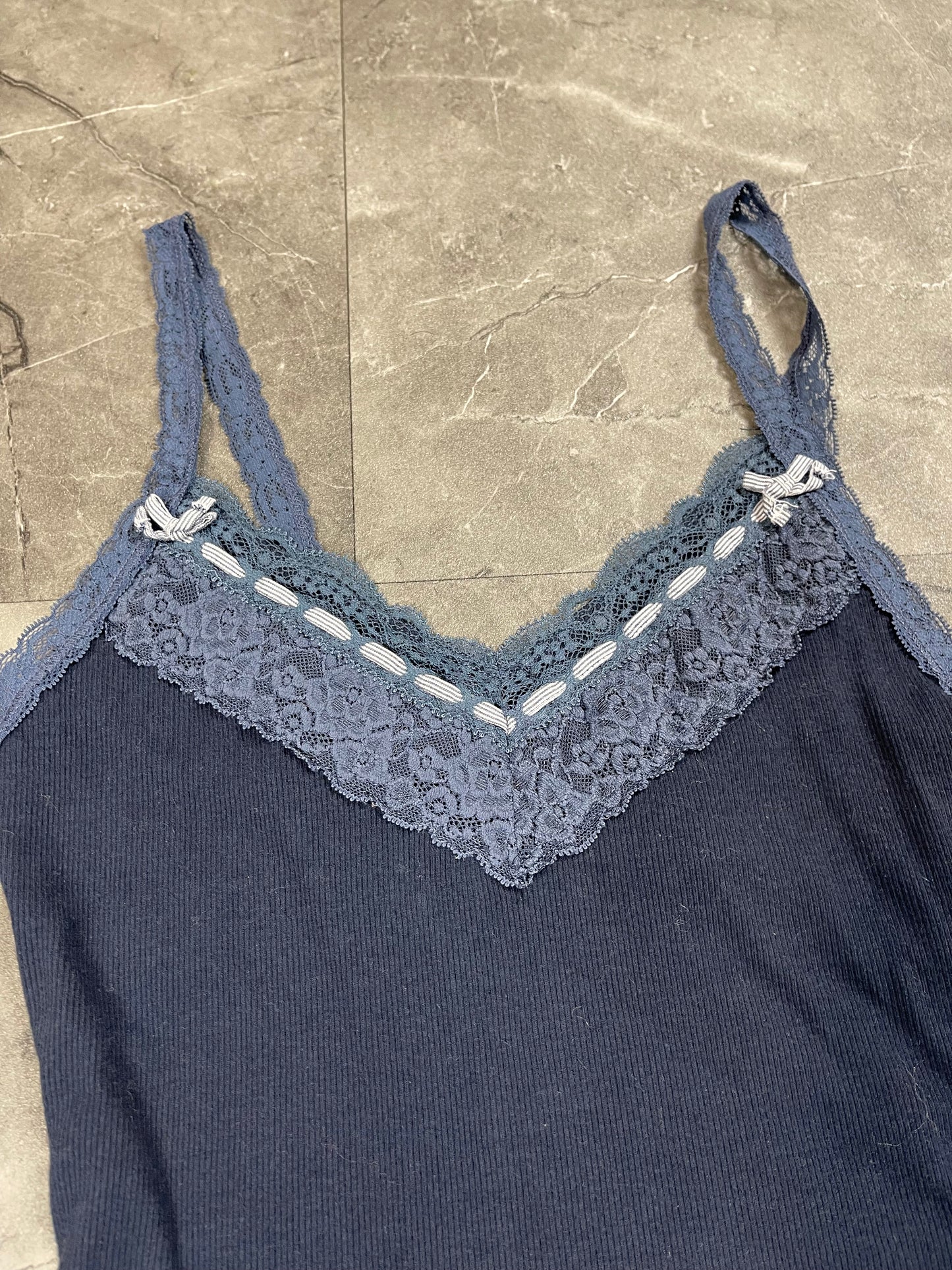 Rare Abercrombie & Fitch Top Size M