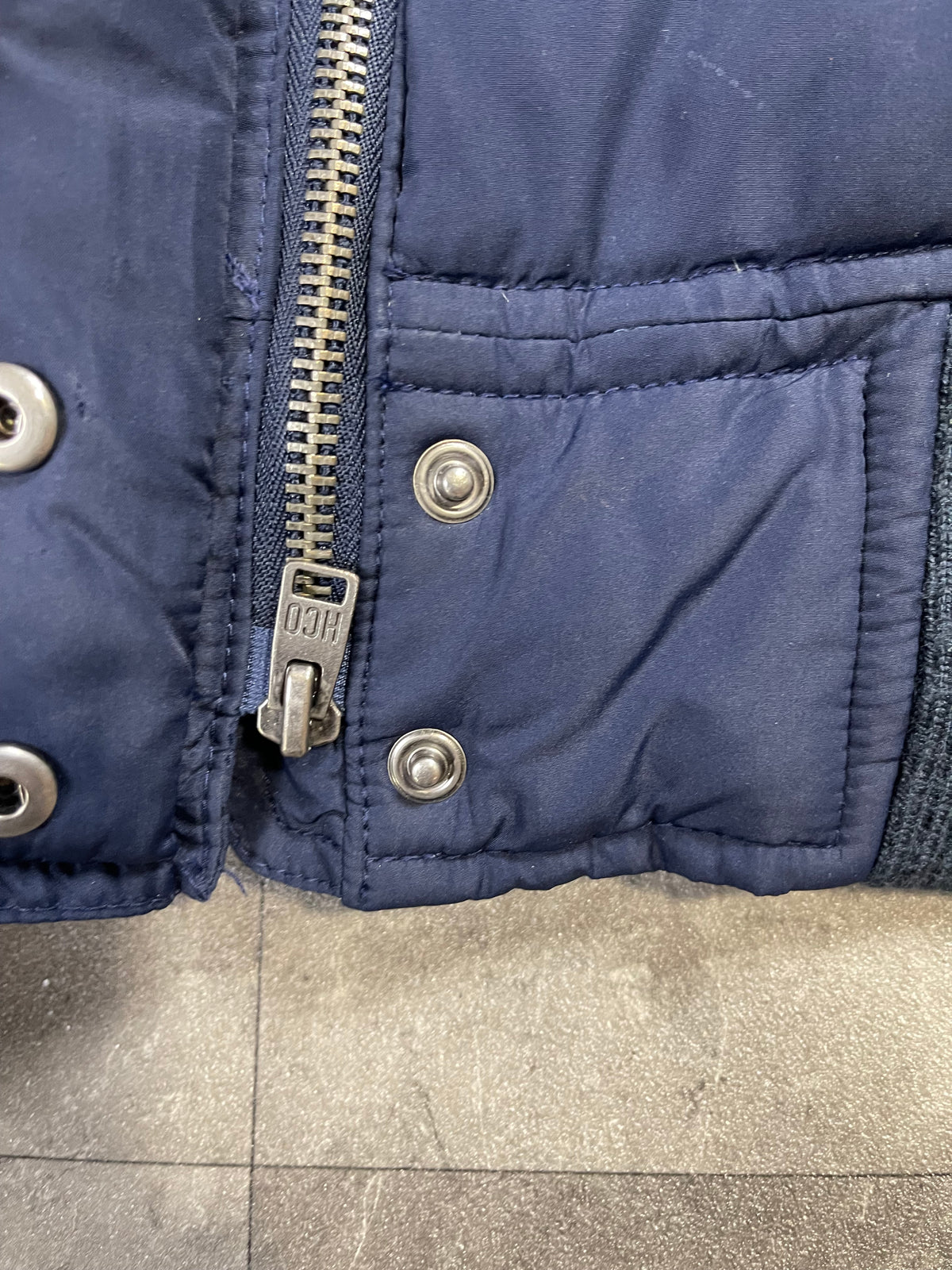 Hollister Weste Size