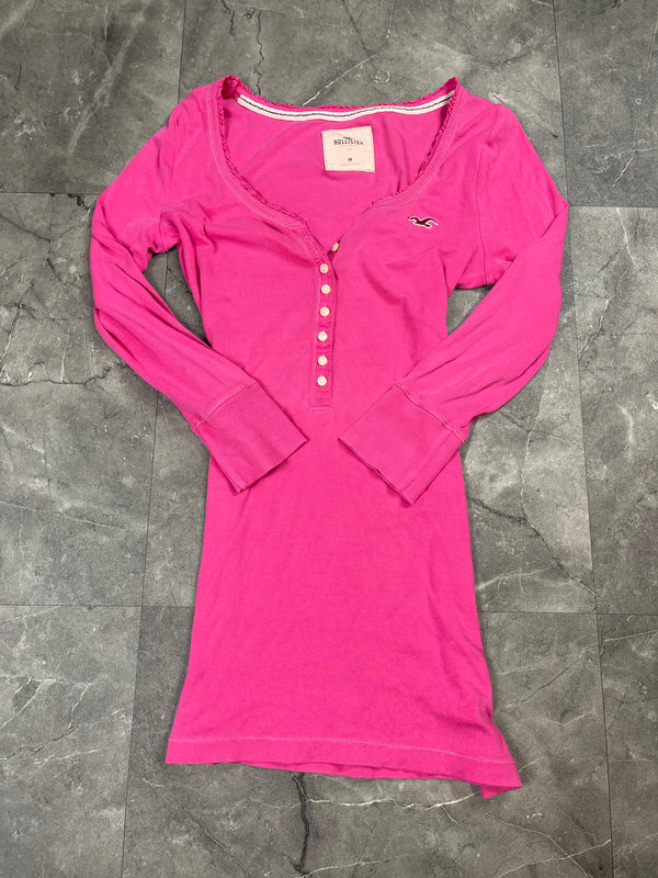 Hollister Henley M